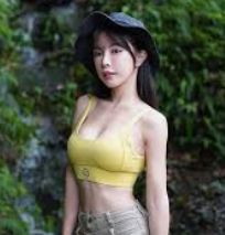 资讯页列表稳重